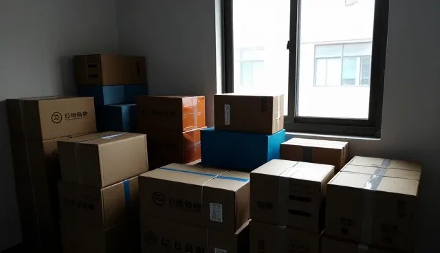 线上店铺运营中如何有效应对客户咨询高峰